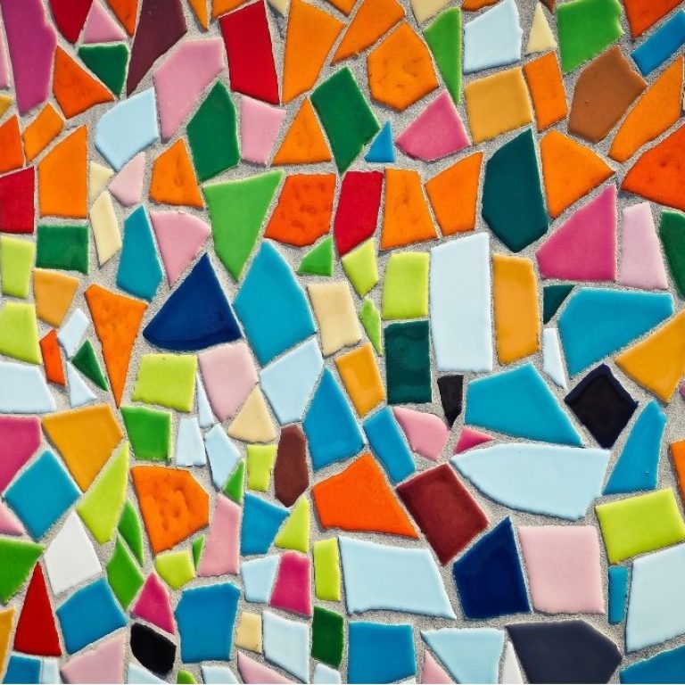 26-27_Giovani_Mosaico in città_imm